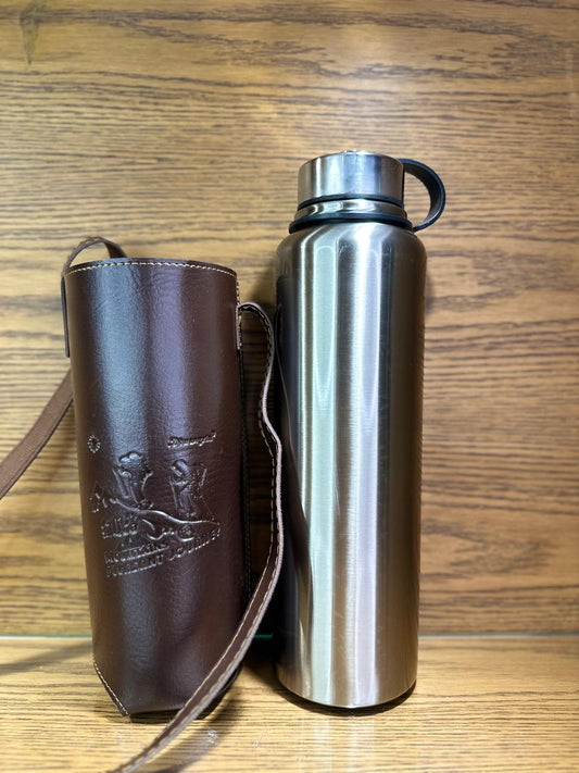 Premium Quality 1500ml Stainless Steel Insulated Water Bottle with Hot & Cold Capabilities, Leather Cover, and Travel Pouch for Outdoor Adventures and Travels