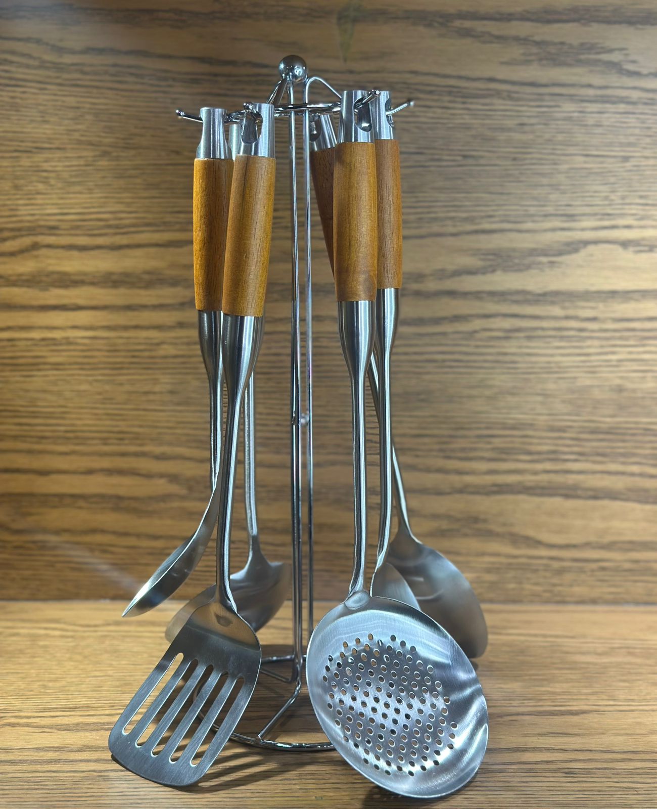 7 PIECE  KITCHEN TOLL SET